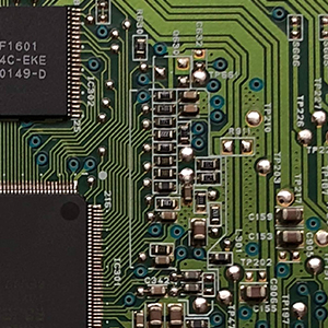 貼片電容器生產(chǎn)廠家選擇除了看資質(zhì)還要關(guān)注哪些？