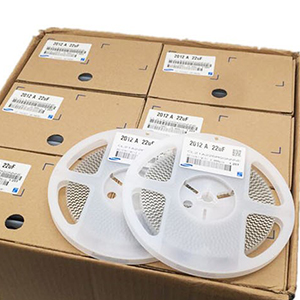 三星貼片電容材料特性和普通電容有啥區(qū)別？